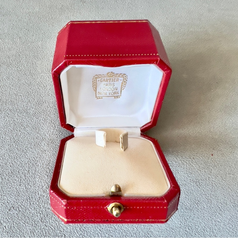 CARTIER Ring Box 2.35x2.35x2 inches